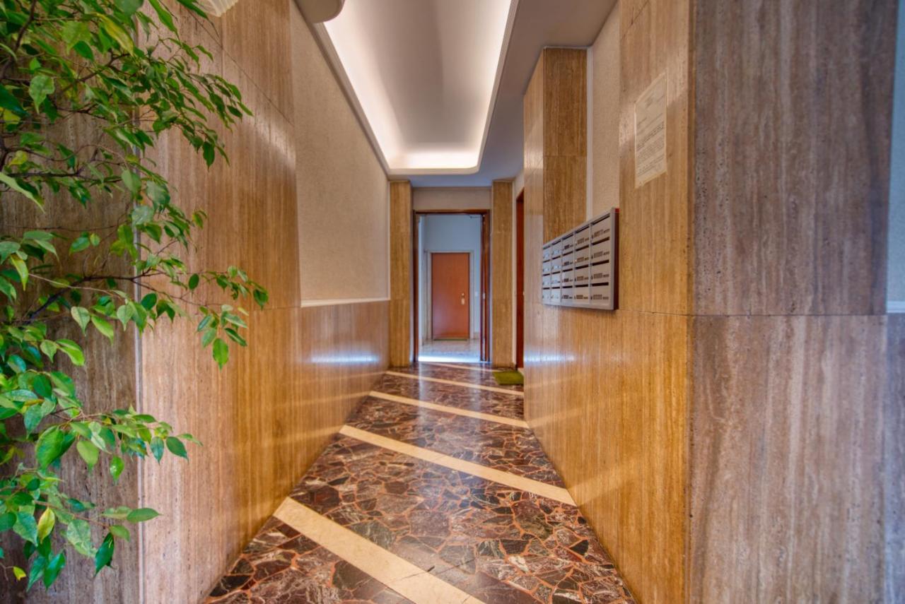 Caseospitali - Casa Janas, Elegante Trilocale Per 5 In Zona Centrale Milan Exterior photo